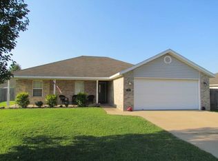 1256 Fox Run Ln, Elkins, AR 72727