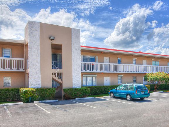 2nd image of 409 Us Highway 1 APT 102