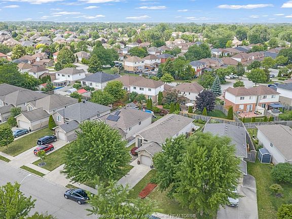 2nd image of 1039 Silverdale Dr
