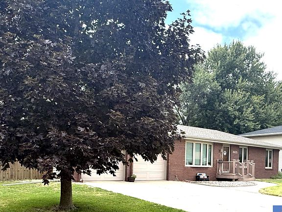 5th image of 1605 Pleasant View Ave