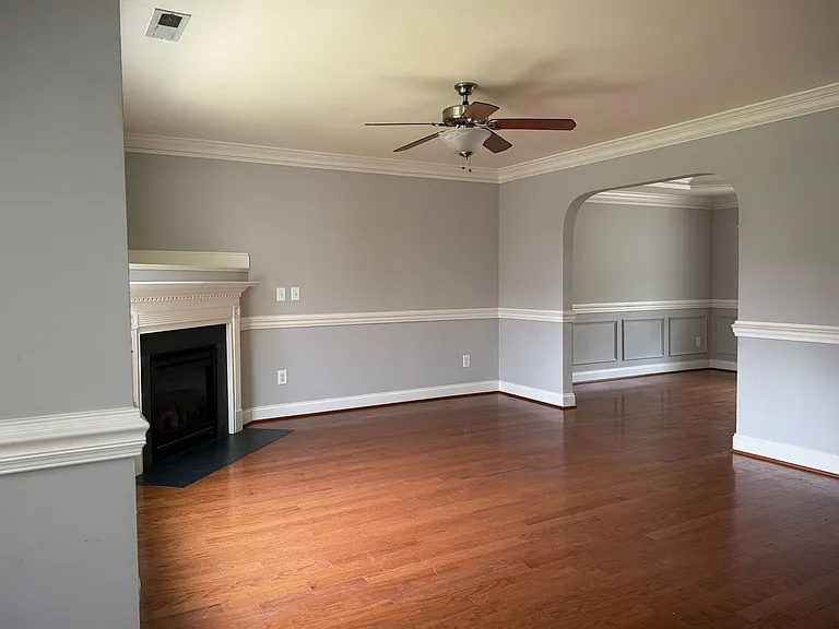1205 Dexter Ridge Dr — Photo 4