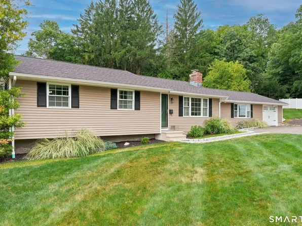 6 Pine Street, Naugatuck, CT 06770