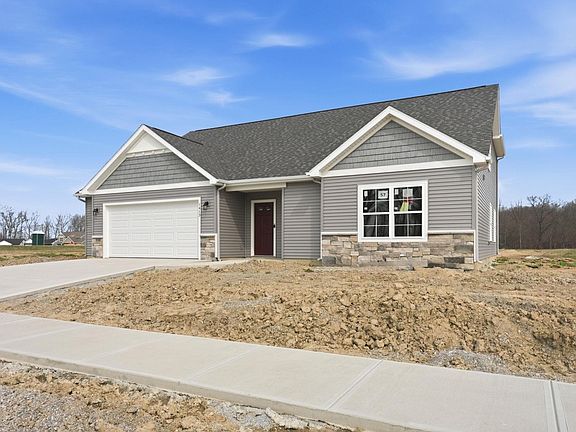 3rd image of 1413 Bluestone Trl