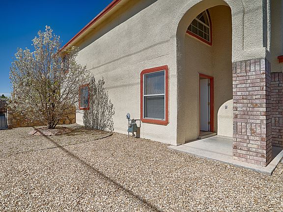 4th image of 2301 Tierra Negra Dr