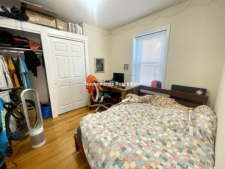 1054-1056 Cambridge St #2F — Photo 18