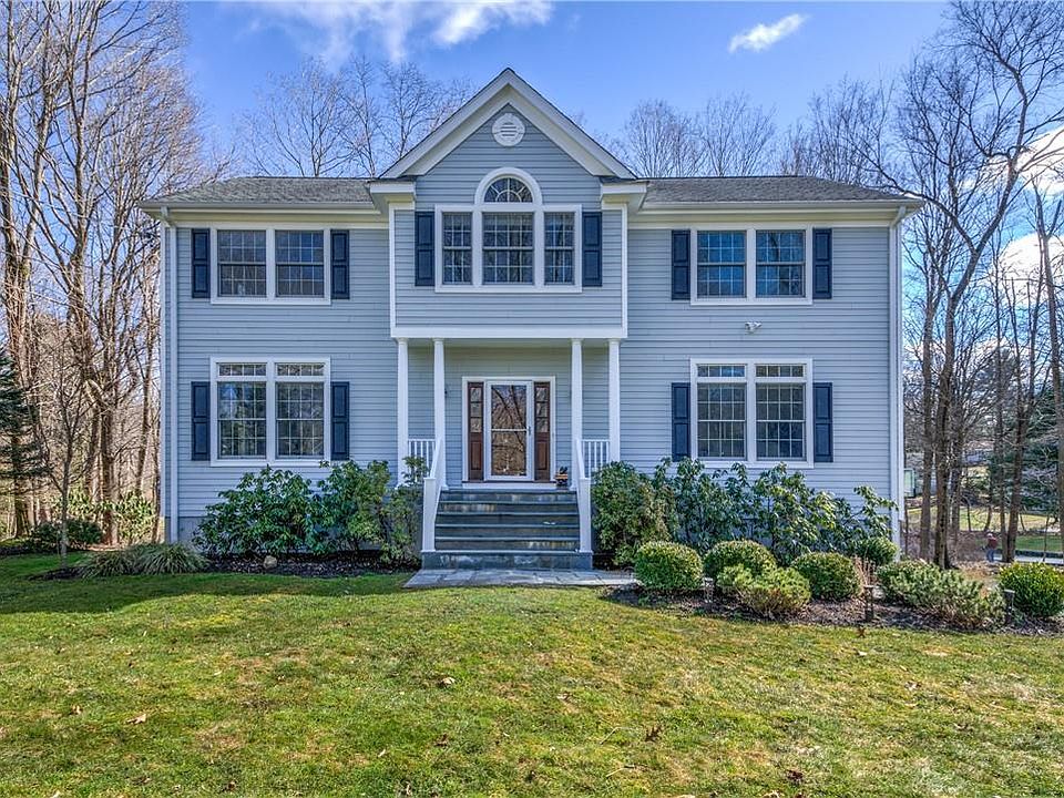 1st image of 29 Kisco Park Drive