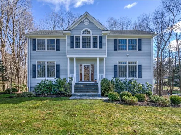 29 Kisco Park Drive, Mount Kisco, NY 10549