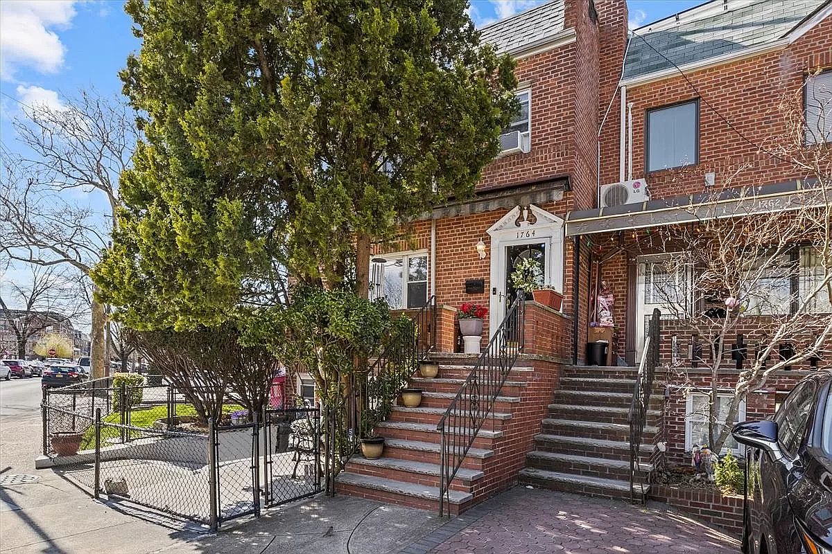 1764 Gerritsen Ave, Brooklyn, NY 11229 Zillow