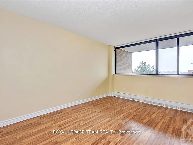 515 Saint Laurent Blvd #644 — Photo 18