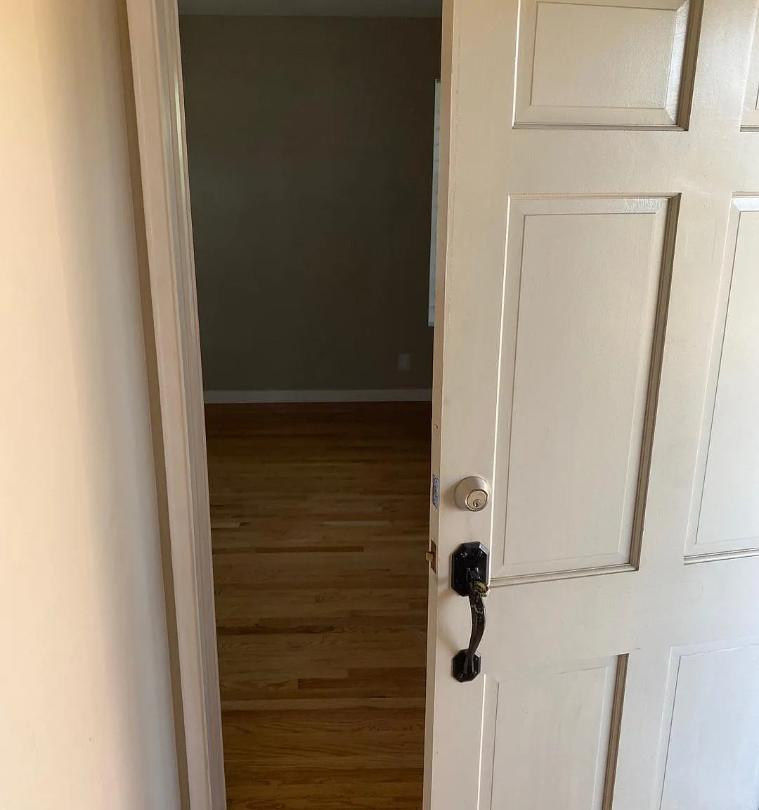 3931 Somerset Dr — Photo 3