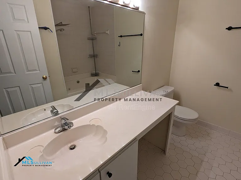 419 Summerwalk Cir — Photo 14