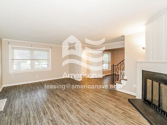 3-Living Room