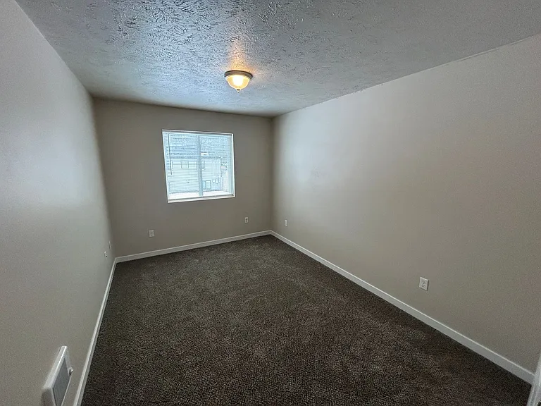 3rd Street Duplexes in Cheney near EWU! — Photo 25