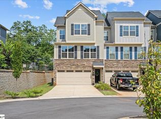 9 Copper Run Dr, Greenville, SC 29607