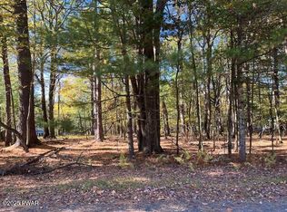 LOT 226 Hound Rd, Dingmans Ferry, PA 18328
