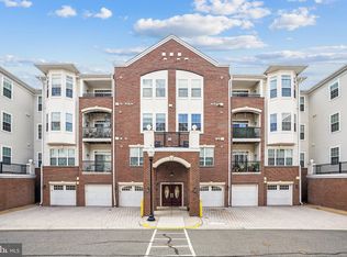 9202 Charleston Dr UNIT 306, Manassas, VA