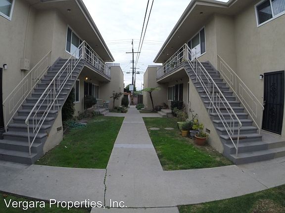 4th image of 17809 Crenshaw Blvd APT 1