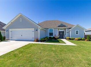 3845 Appaloosa Way, Springdale, AR 72764
