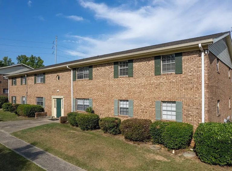 Welcome to Courtyards Apartments, where comfort meets convenience. Enjoy well-maintained brick exteriors, spacious layouts, and lush landscaping. Your ideal home awaits. Schedule a tour today and see why this community is right for you!