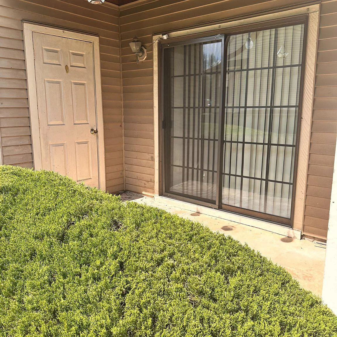 2 bed, 2.0 bath, 1020 sqft, $1,950 — Photo 2
