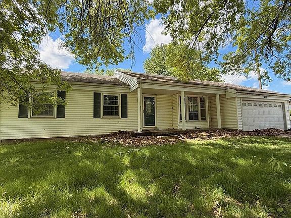2nd image of 415 Camden Rd