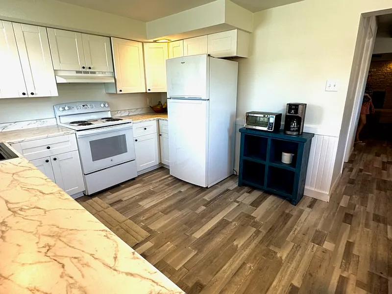 3 bed, 1.5 bath, $1,600 — Photo 3