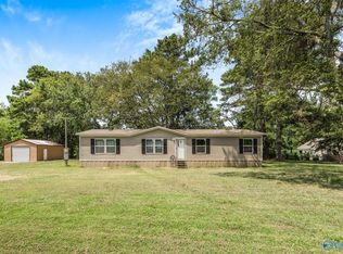 547 Cap Adkins Rd SE, Huntsville, AL 35803