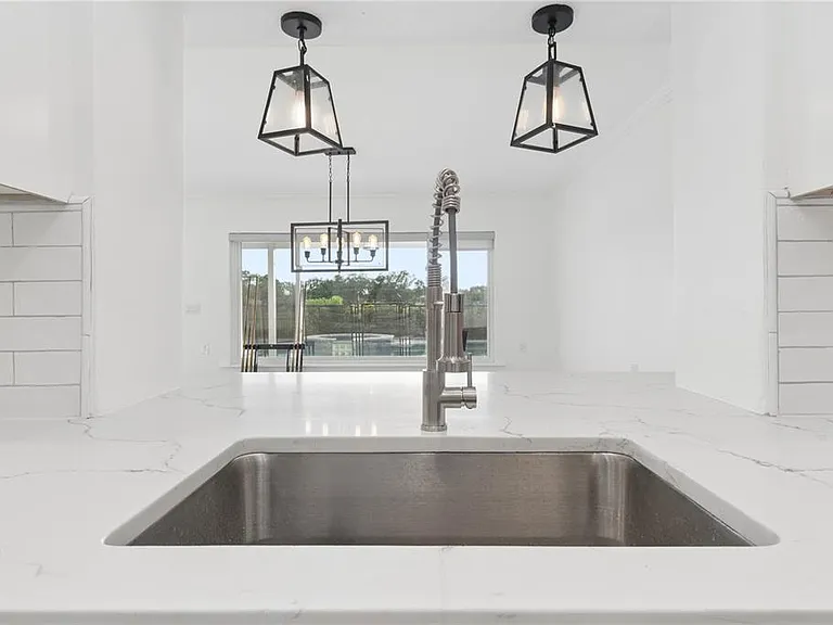 5400 Denver St NE — Photo 18