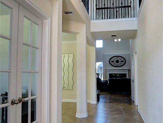 3rd image of 6522 Arroyo Springs Ln