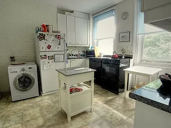 Rented by Citi Habitats