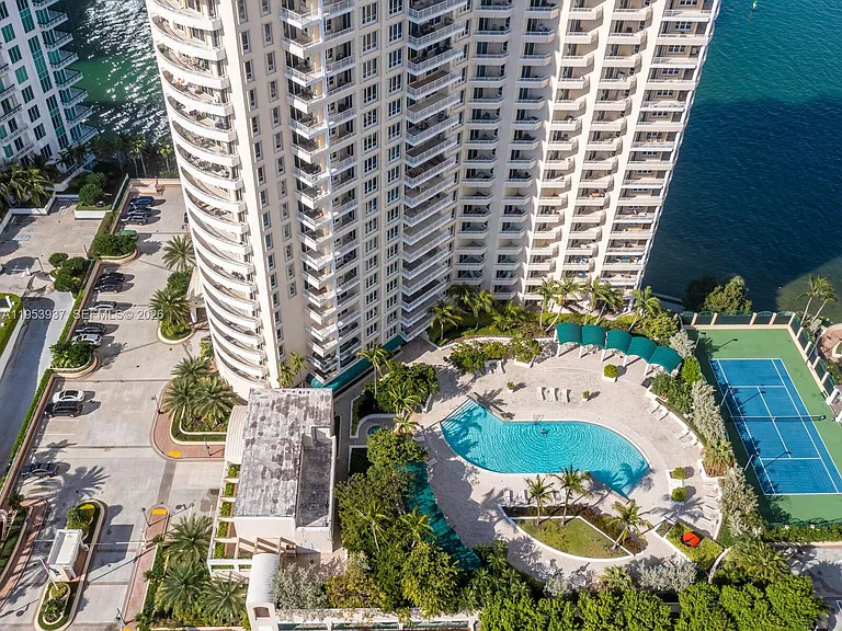 888 Brickell Key Dr #L10 — Photo 8