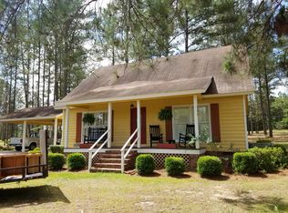 208 Fairground Rd, Swainsboro, GA 30401