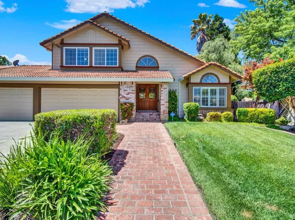 2425 Peninsula Court, Fairfield, CA 94534