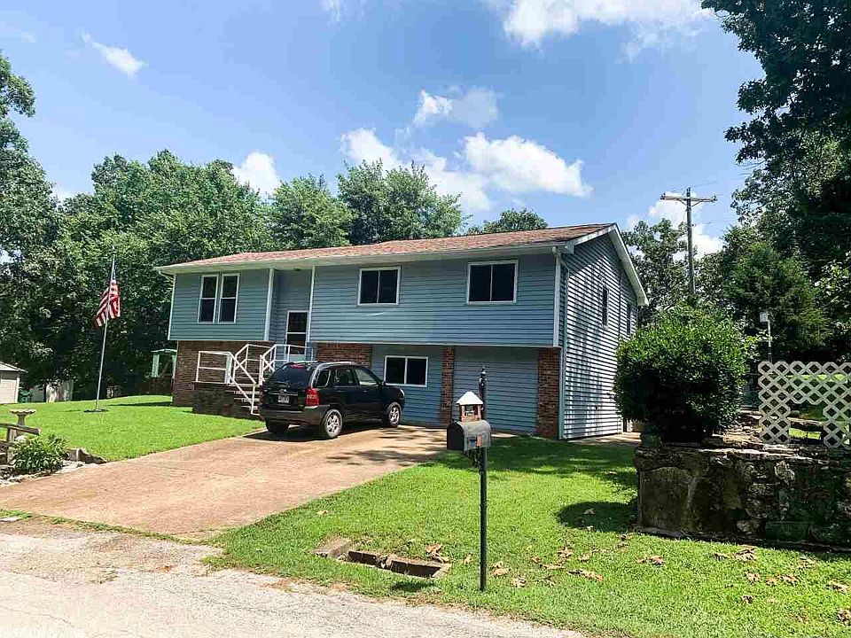1st image of 77 Powhatan Dr
