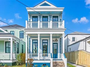 3717 Annunciation St, New Orleans, LA 70115