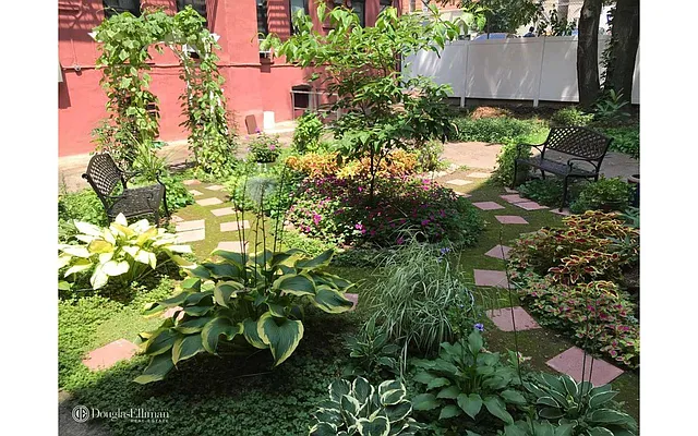 Sold by Douglas Elliman | media 12