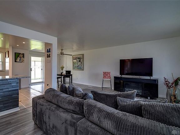 5th image of 4673 Nowak Ave