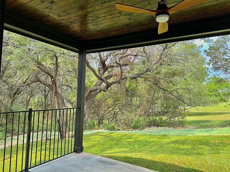 5206 Country Club Dr — Photo 28