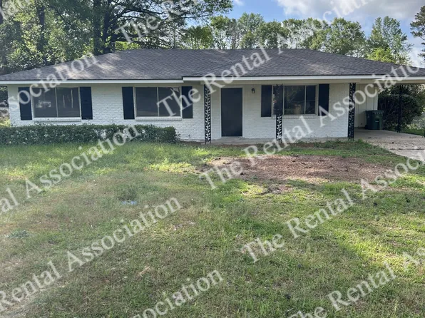 1801 Roosevelt Dr, Ruston, LA 71270