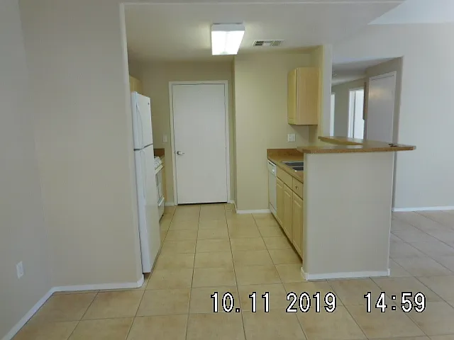 8250 N Grand Canyon Dr #1-1081 — Photo 46