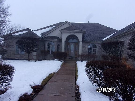 2nd image of 9492 W Golfview Dr