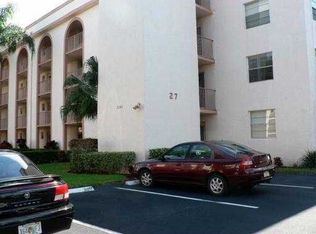 3241 Holiday Springs Blvd APT 102, Margate, FL 33063