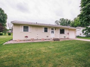15 State St, Neillsville, WI 54456