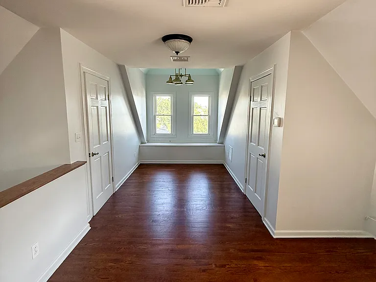 237 Elm St #2 — Photo 6