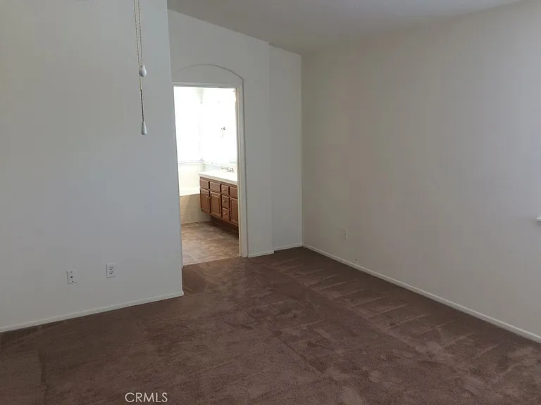 2196 Rancho Hills Dr — Photo 12