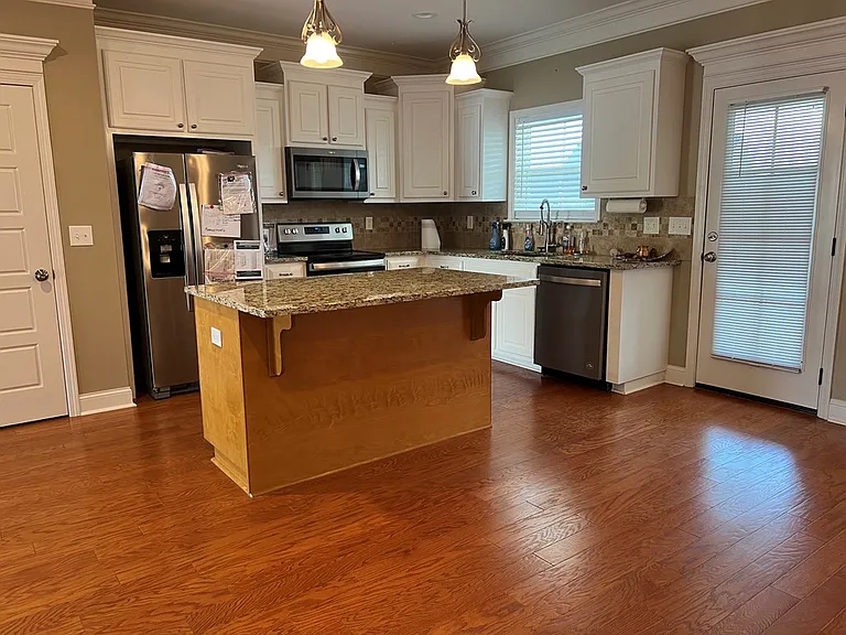 129 Hillridge Dr — Photo 4