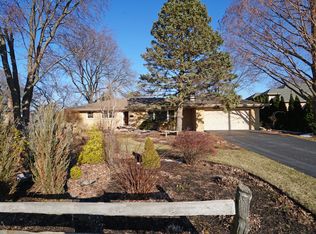 2603 N Waterman Ave, Arlington Heights, IL 60004