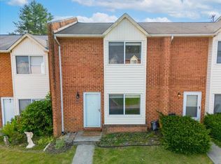 5878 Mebane Ave APT 16, Dublin, VA 24084