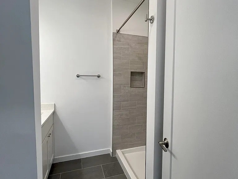 409 N Twin Lakes Blvd — Photo 8