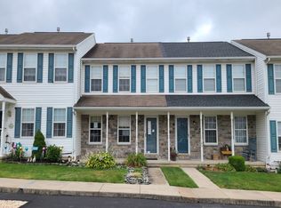 155 Charles Cir, York, PA 17406